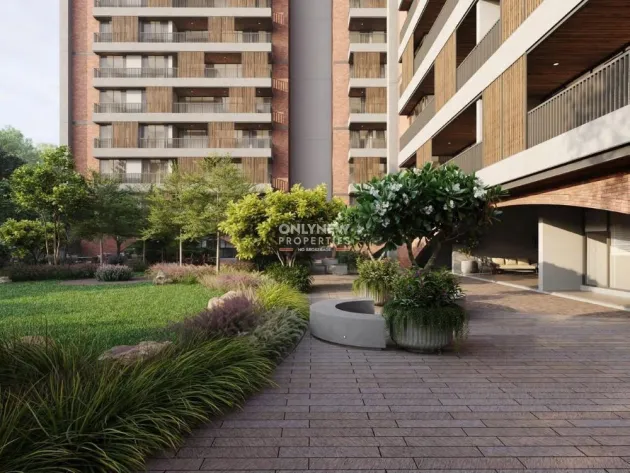 Discover New Projects on Sindhubhavan Extension Road